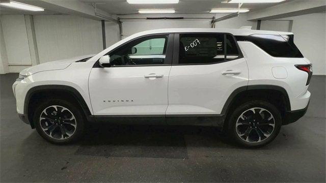 new 2026 Chevrolet Equinox car, priced at $31,846