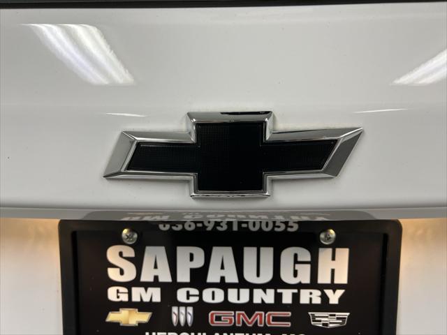 used 2023 Chevrolet Equinox car, priced at $26,318