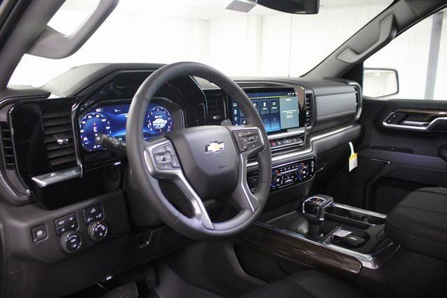 new 2024 Chevrolet Silverado 1500 car, priced at $51,326