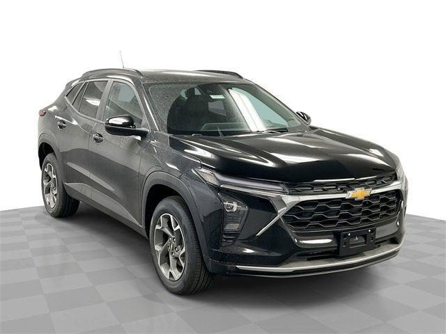 new 2025 Chevrolet Trax car, priced at $23,802
