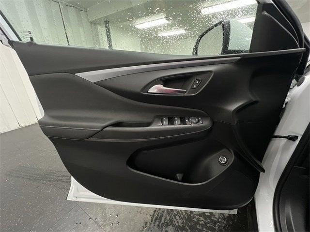new 2025 Buick Envista car, priced at $24,720