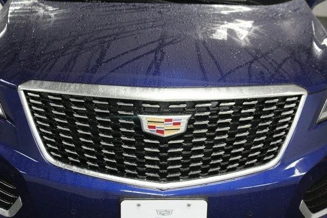 new 2024 Cadillac XT5 car, priced at $50,410