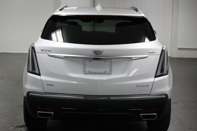 new 2025 Cadillac XT5 car, priced at $64,184