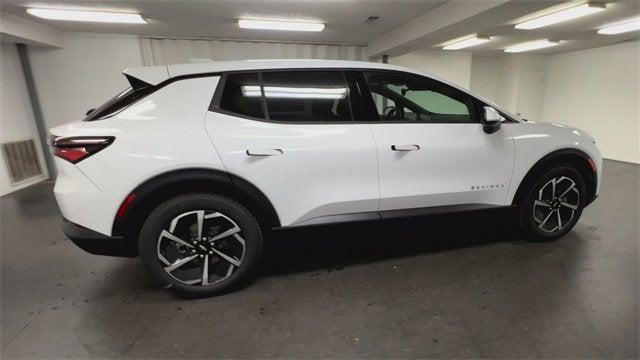 new 2026 Chevrolet Equinox EV car, priced at $31,577