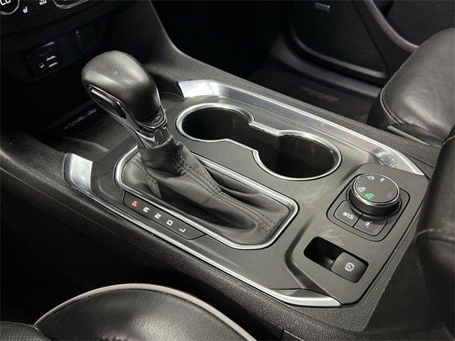 used 2021 Chevrolet Traverse car, priced at $29,324
