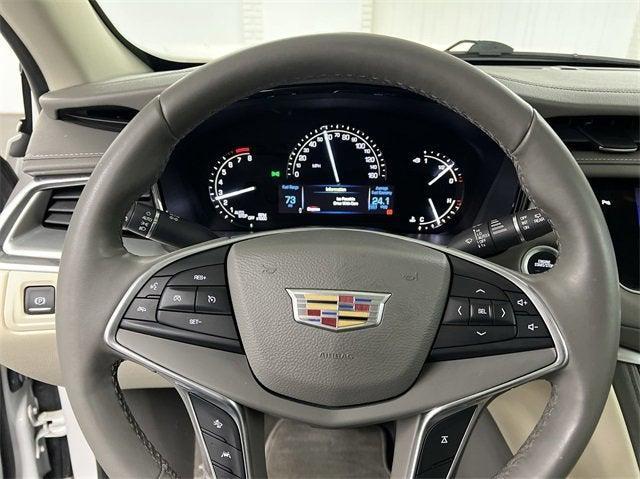 used 2017 Cadillac XT5 car, priced at $17,337