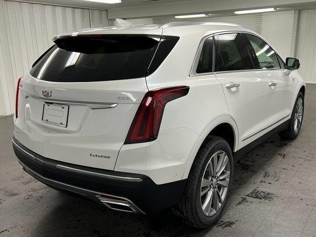 new 2025 Cadillac XT5 car, priced at $60,612