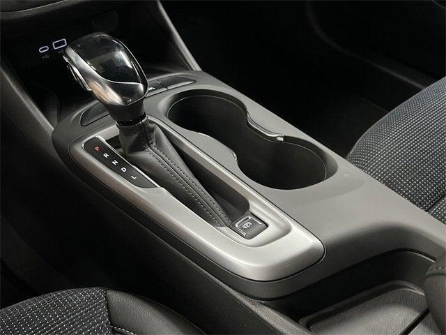 new 2025 Buick Envista car, priced at $25,822