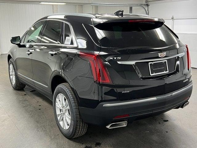 new 2025 Cadillac XT5 car, priced at $48,354