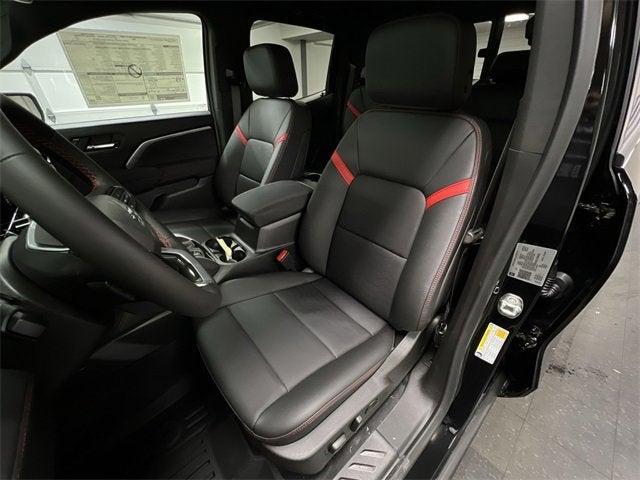 new 2025 Chevrolet Colorado car, priced at $47,063