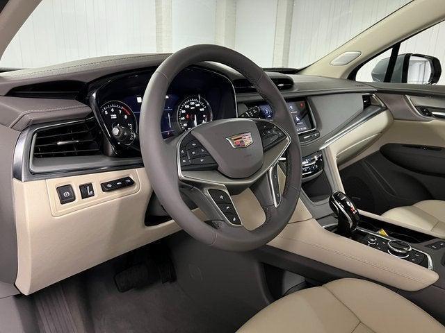 used 2025 Cadillac XT5 car, priced at $55,306