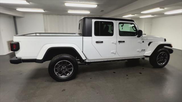 used 2023 Jeep Gladiator car, priced at $31,502