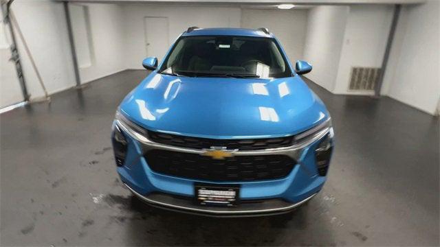 new 2025 Chevrolet Trax car, priced at $24,883