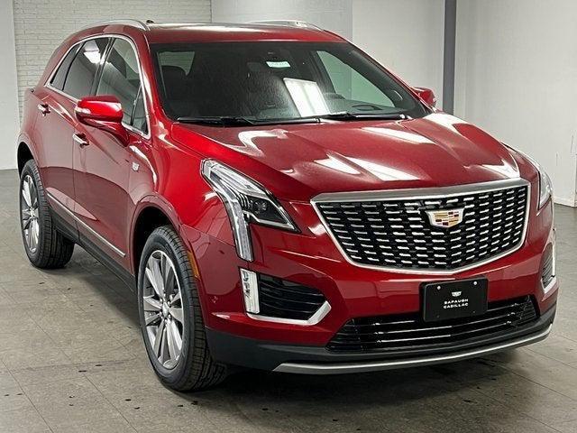 new 2025 Cadillac XT5 car, priced at $58,039