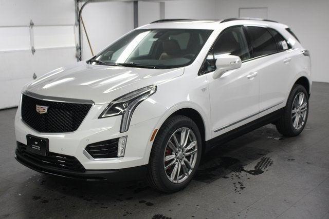 new 2025 Cadillac XT5 car, priced at $61,184