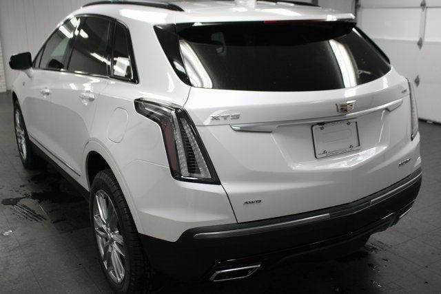 new 2025 Cadillac XT5 car, priced at $61,184