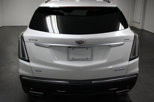 new 2025 Cadillac XT5 car, priced at $61,184