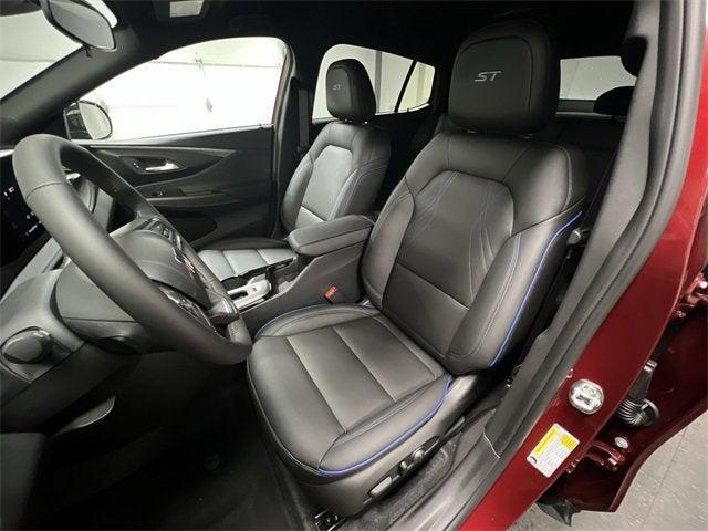 new 2025 Buick Envista car, priced at $28,019