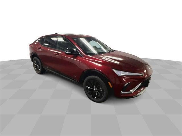 new 2025 Buick Envista car, priced at $28,019