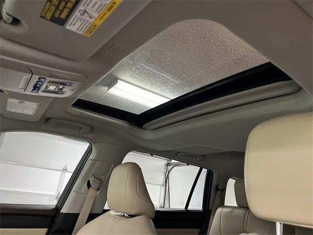 used 2022 Toyota Highlander car, priced at $39,347