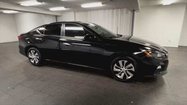 used 2022 Nissan Altima car, priced at $22,202