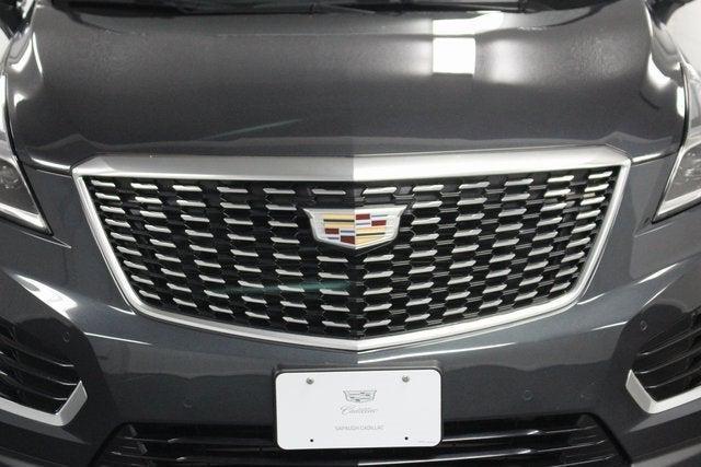 used 2021 Cadillac XT5 car, priced at $28,571