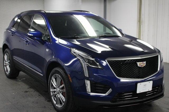 new 2025 Cadillac XT5 car, priced at $62,139