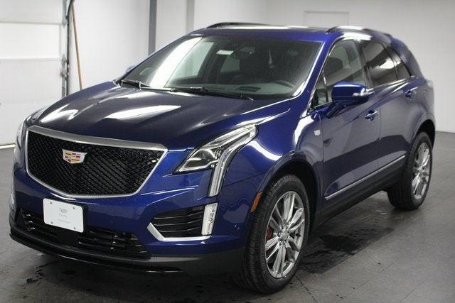 new 2025 Cadillac XT5 car, priced at $62,139