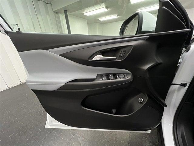 new 2025 Buick Envista car, priced at $25,434