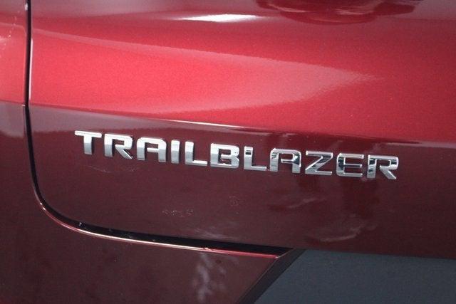 new 2025 Chevrolet TrailBlazer car, priced at $27,824