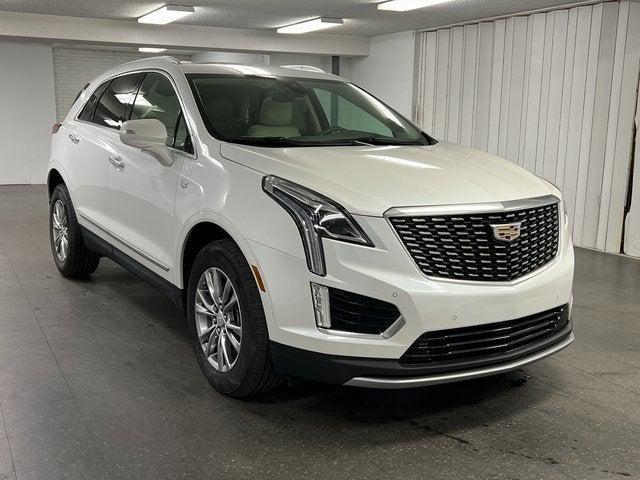used 2022 Cadillac XT5 car, priced at $35,298