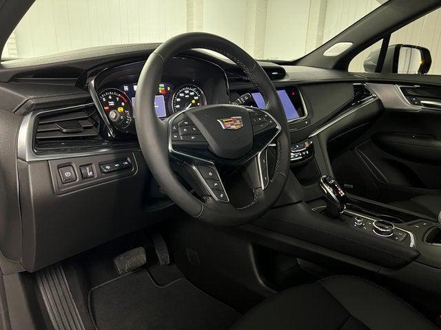 used 2025 Cadillac XT5 car, priced at $51,338