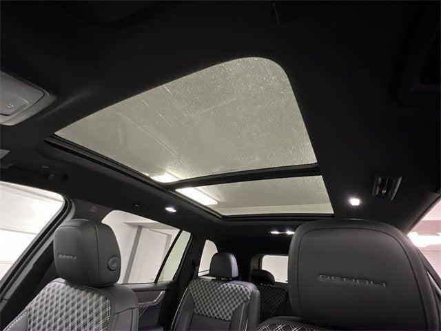 new 2025 GMC Acadia car, priced at $63,084