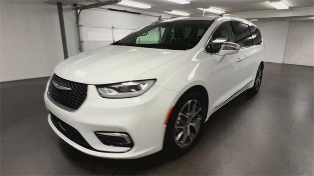 used 2022 Chrysler Pacifica car, priced at $32,338