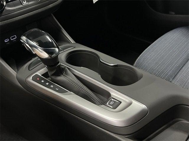 new 2025 Buick Envista car, priced at $25,169