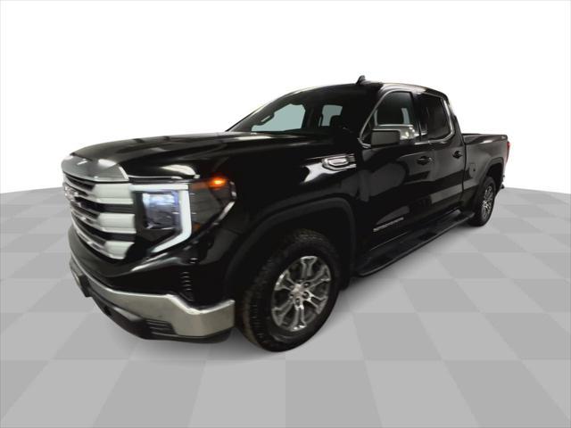 used 2023 GMC Sierra 1500 car, priced at $42,340