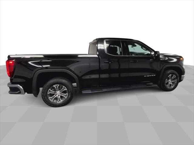 used 2023 GMC Sierra 1500 car, priced at $42,340