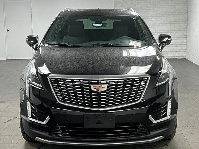 new 2025 Cadillac XT5 car, priced at $58,129