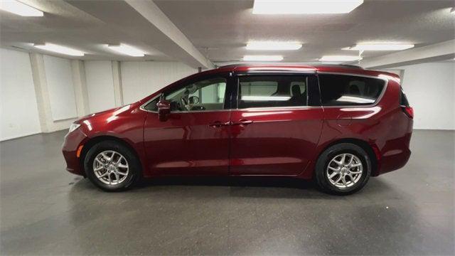 used 2021 Chrysler Pacifica car, priced at $24,337