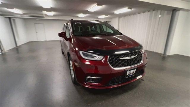 used 2021 Chrysler Pacifica car, priced at $24,337