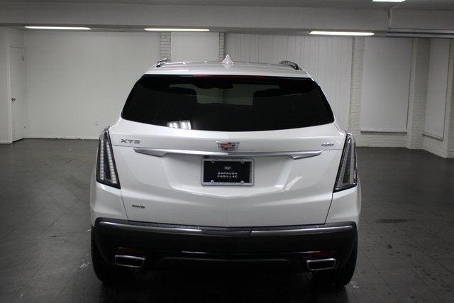 new 2025 Cadillac XT5 car, priced at $59,459