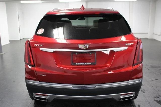 new 2024 Cadillac XT5 car, priced at $58,500