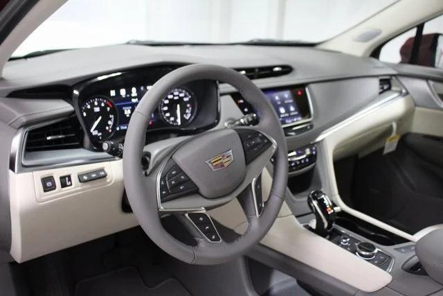 new 2024 Cadillac XT5 car, priced at $58,500