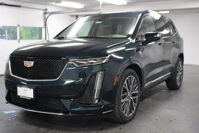 new 2024 Cadillac XT6 car, priced at $72,615