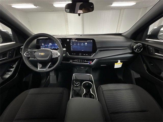new 2026 Chevrolet Equinox car, priced at $30,255