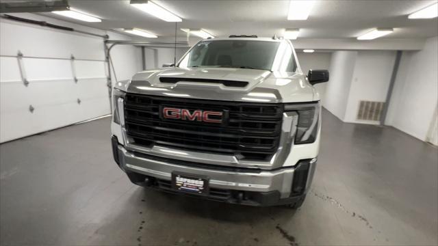used 2024 GMC Sierra 3500 car, priced at $53,316