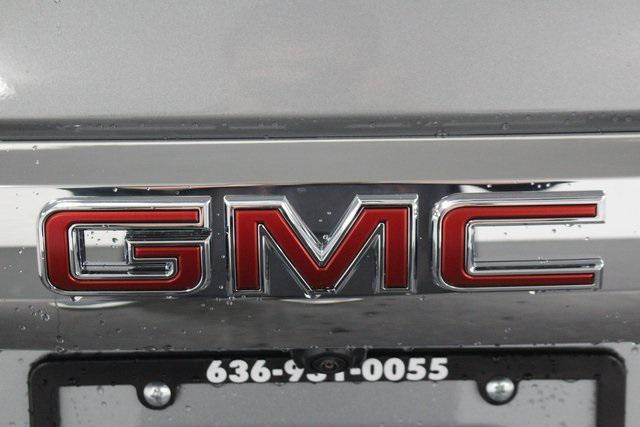 new 2024 GMC Yukon XL car, priced at $77,204