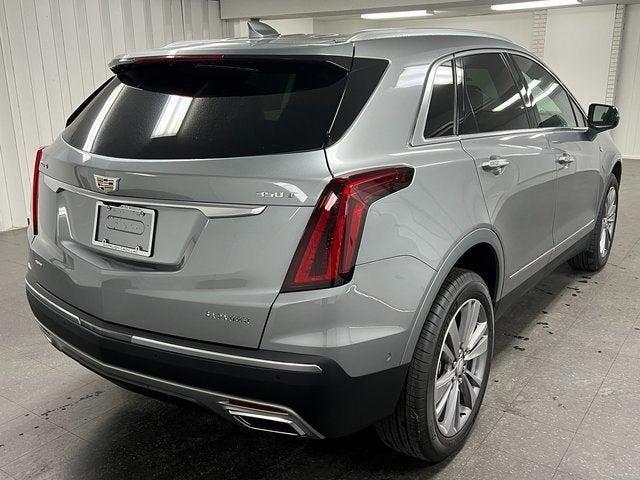 new 2025 Cadillac XT5 car, priced at $56,109
