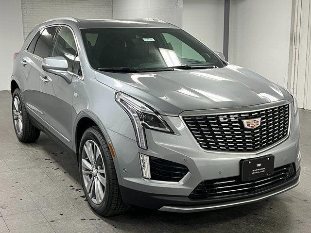 new 2025 Cadillac XT5 car, priced at $56,109