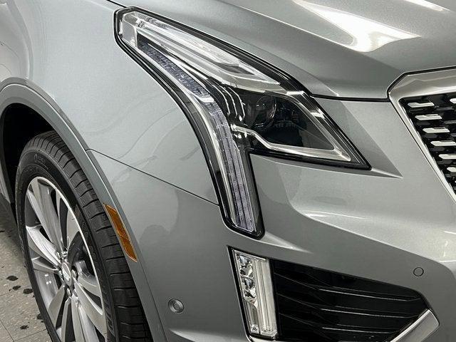 new 2025 Cadillac XT5 car, priced at $56,109